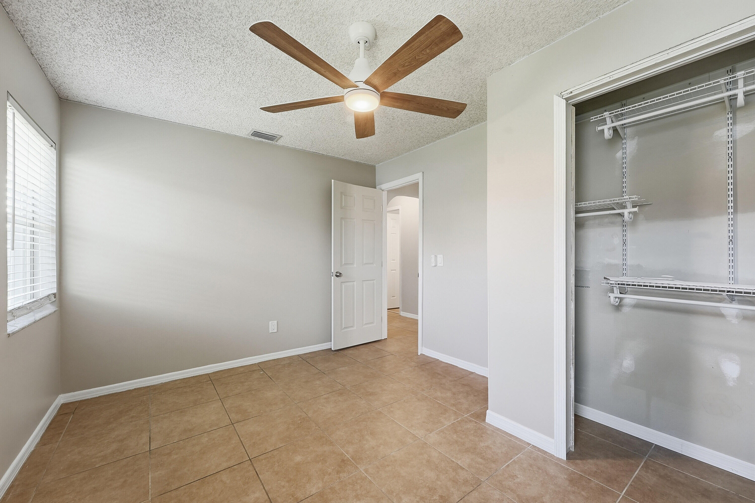 PORT ST LUCIE SECTION 10 - Residential