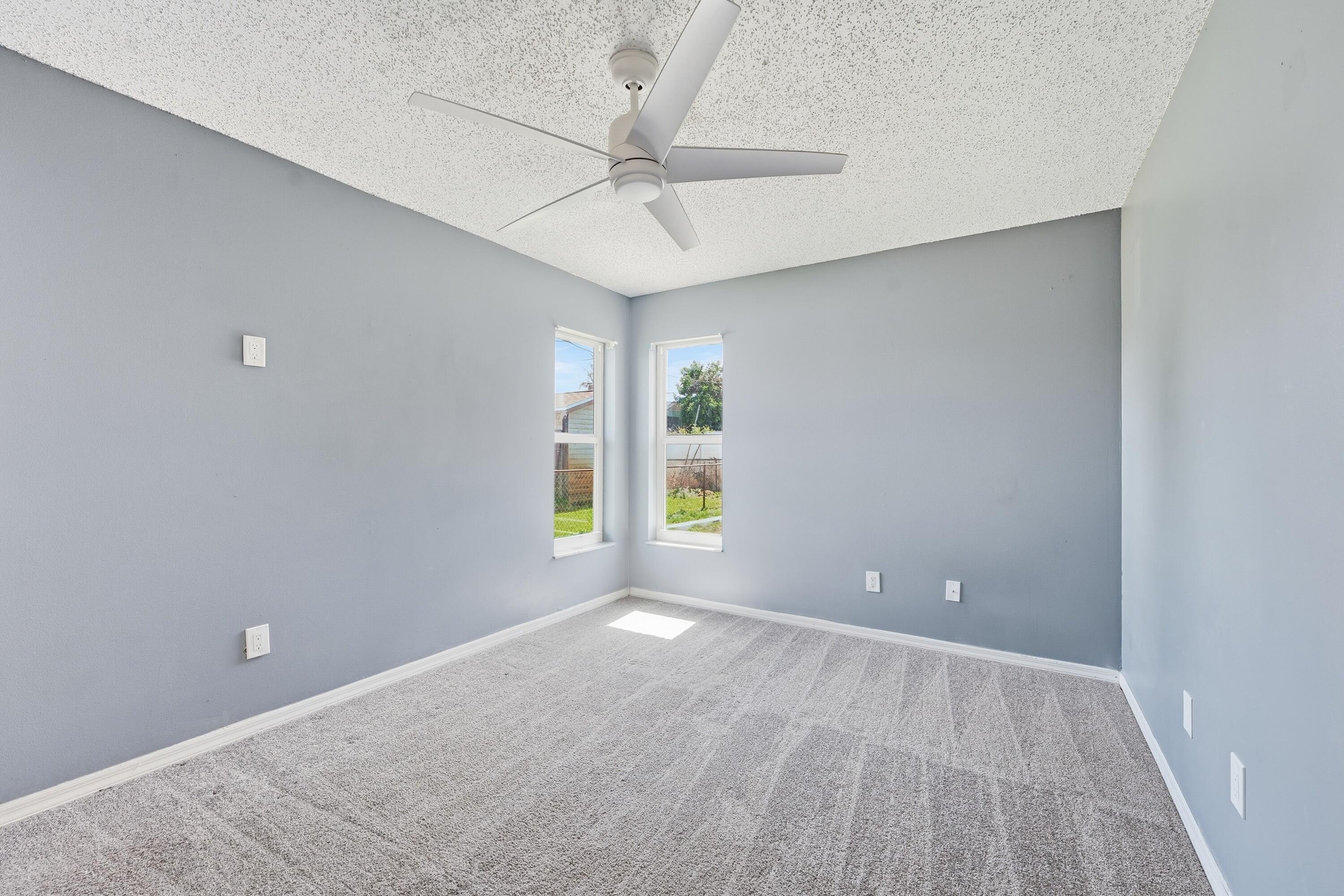 PORT ST LUCIE SECTION 10 - Residential