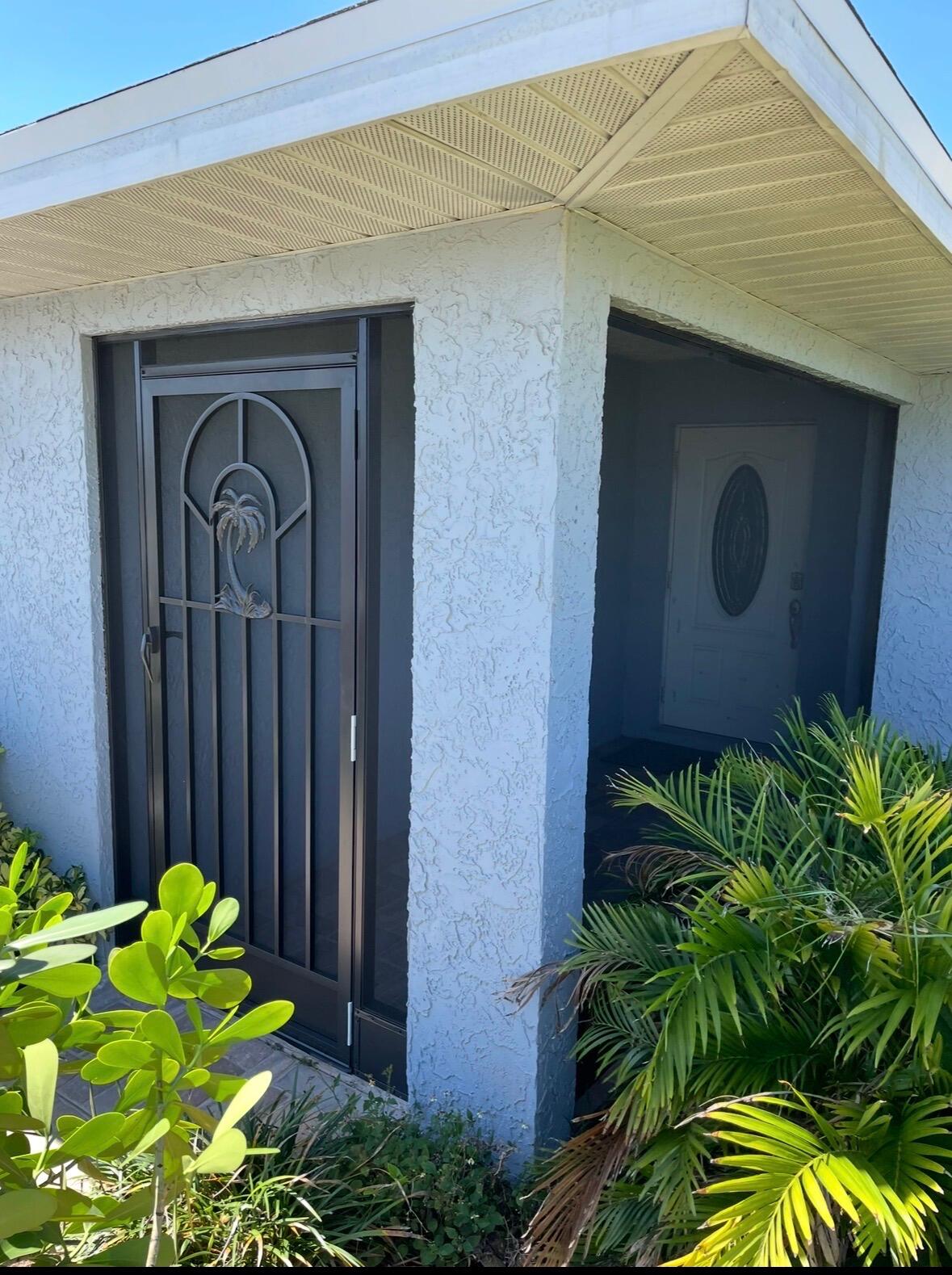 PORT ST LUCIE SECTION 10 - Residential