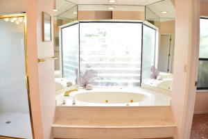 MARCHAND - Residential