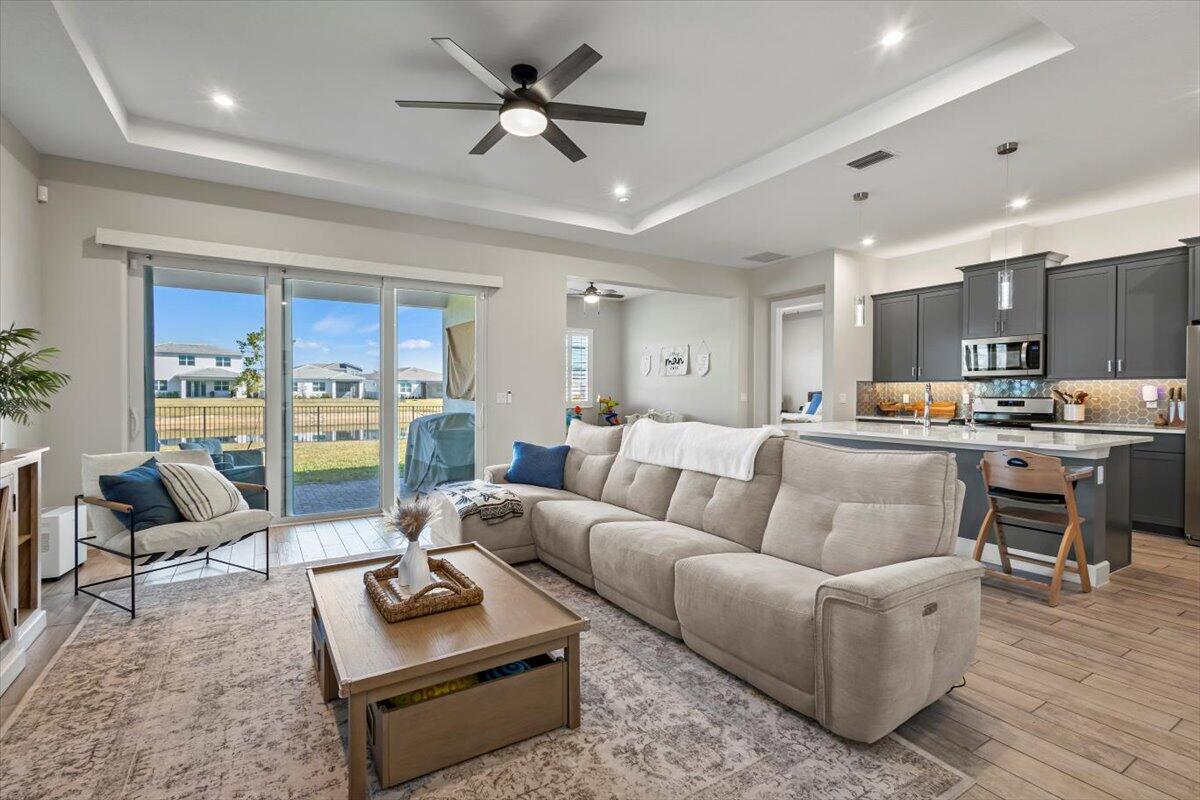 SEVILLE PHASE 1 - Residential