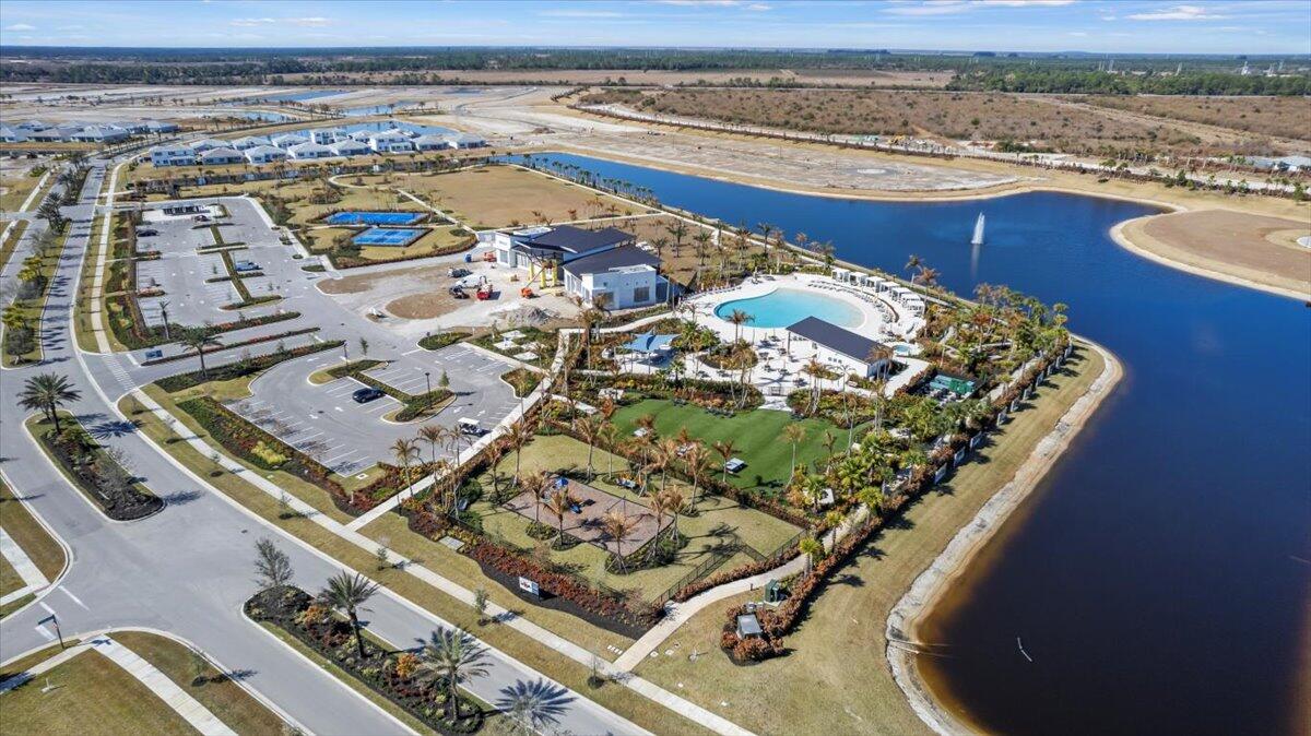 SEVILLE PHASE 1 - Residential