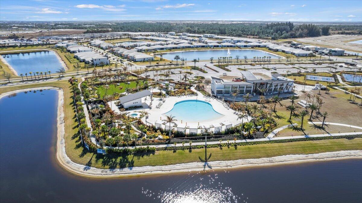 SEVILLE PHASE 1 - Residential