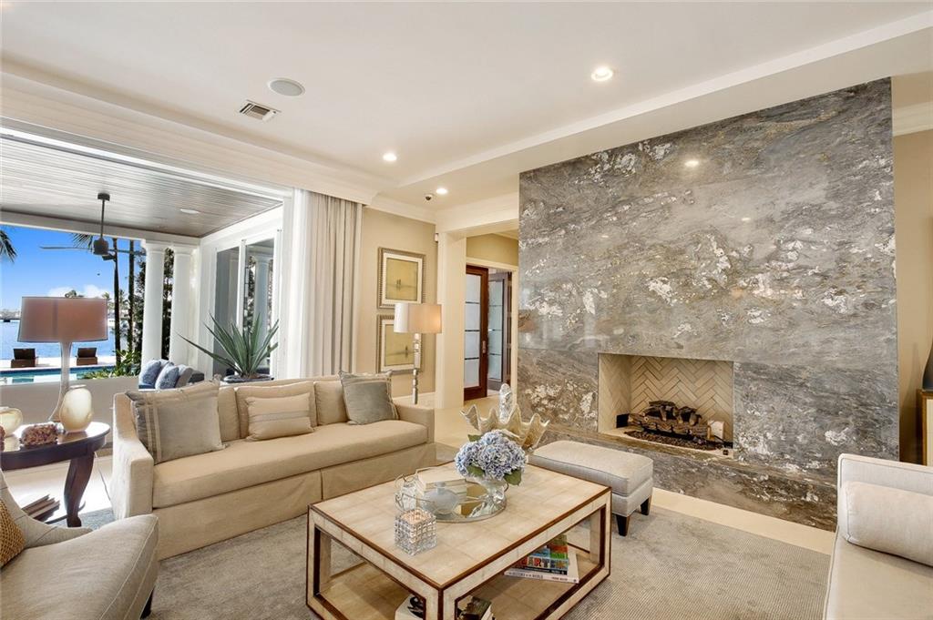 HARBOR BEACH - Residential