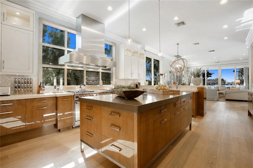 HARBOR BEACH - Residential