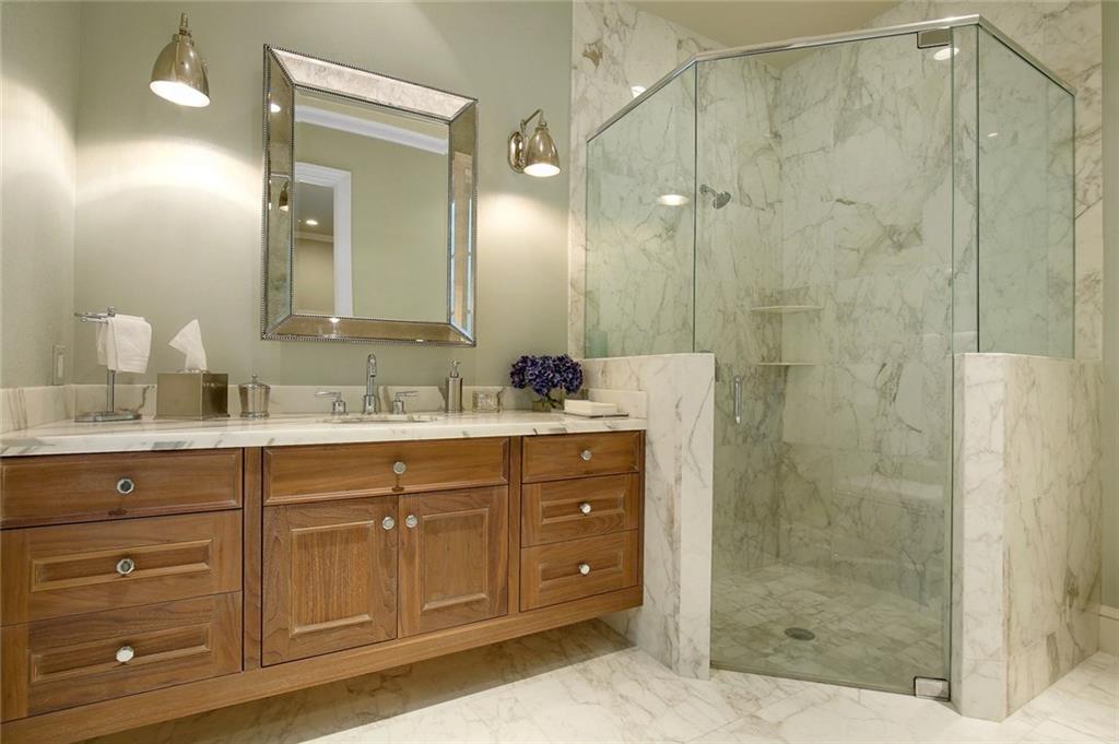 HARBOR BEACH - Residential