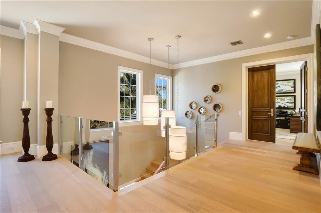 HARBOR BEACH - Residential