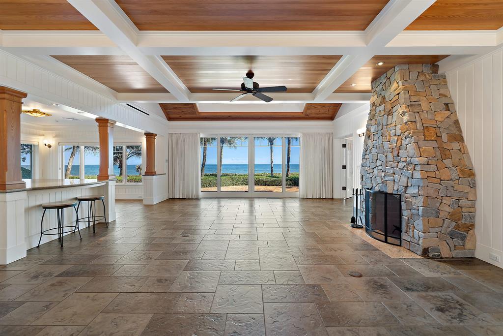 JUPITER ISLAND - Residential