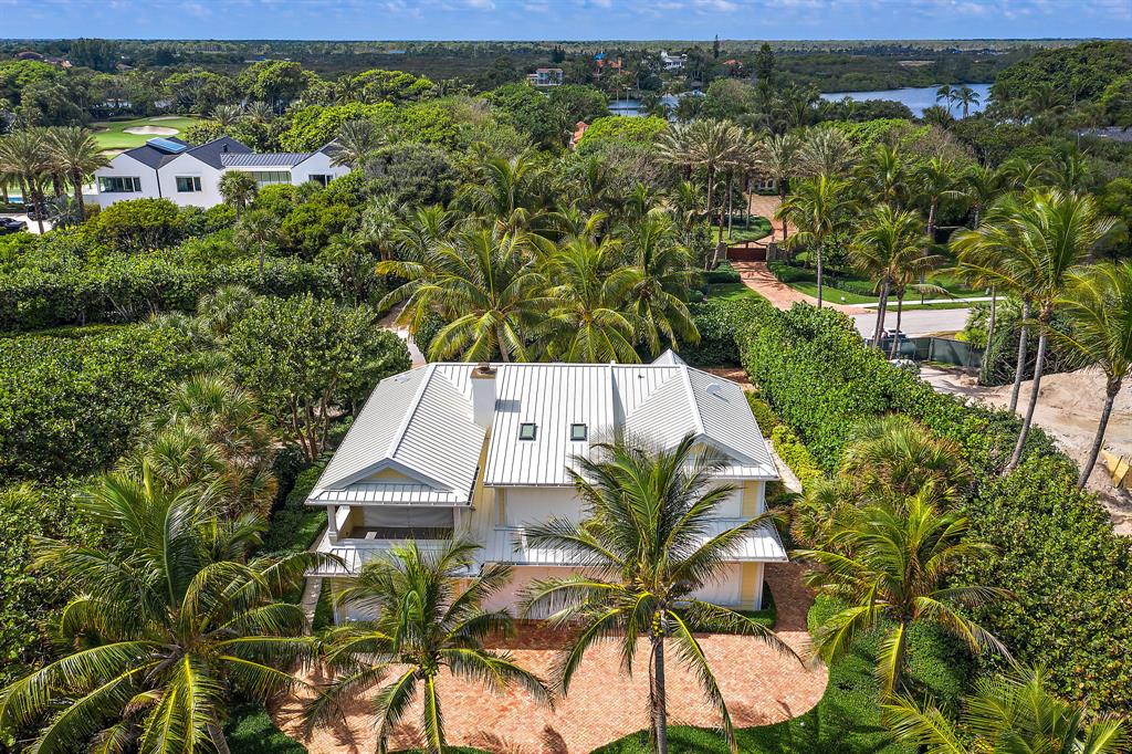 JUPITER ISLAND - Residential