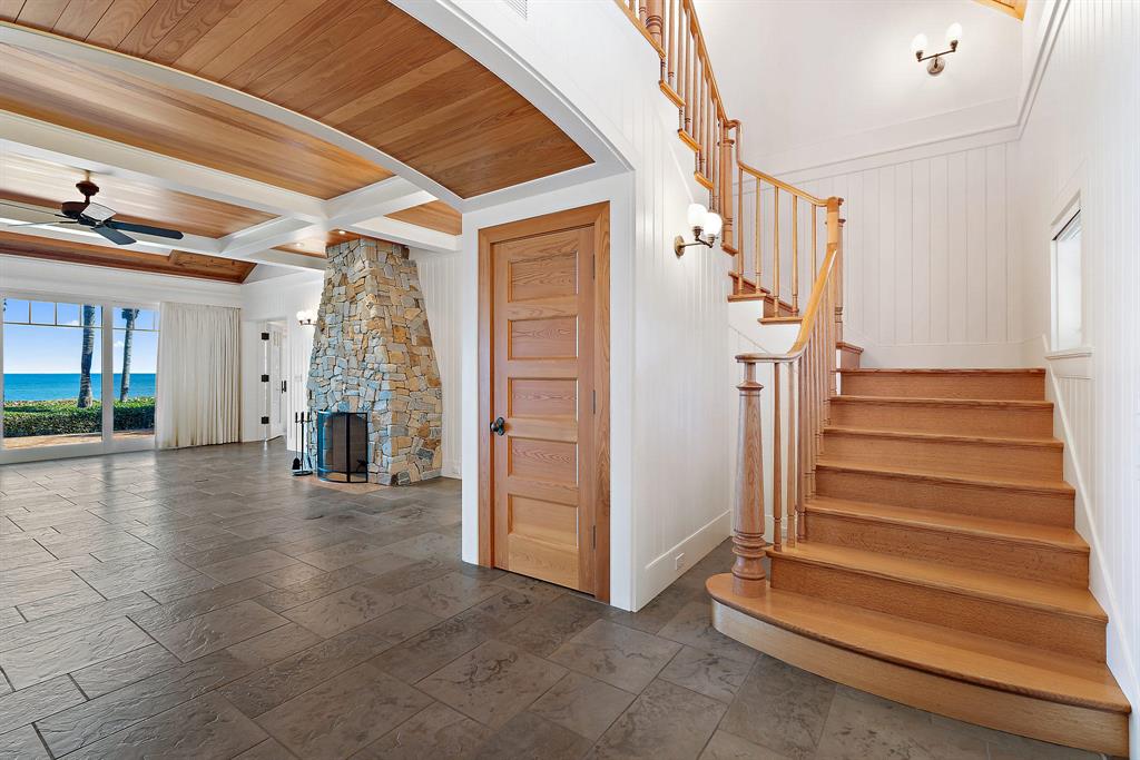 JUPITER ISLAND - Residential