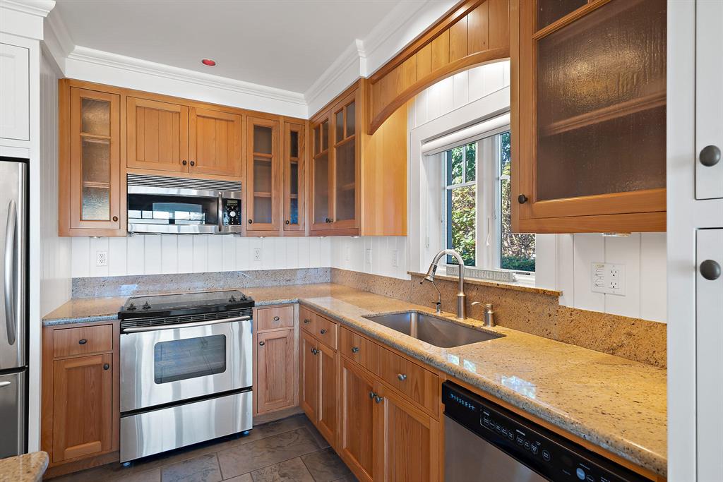 JUPITER ISLAND - Residential