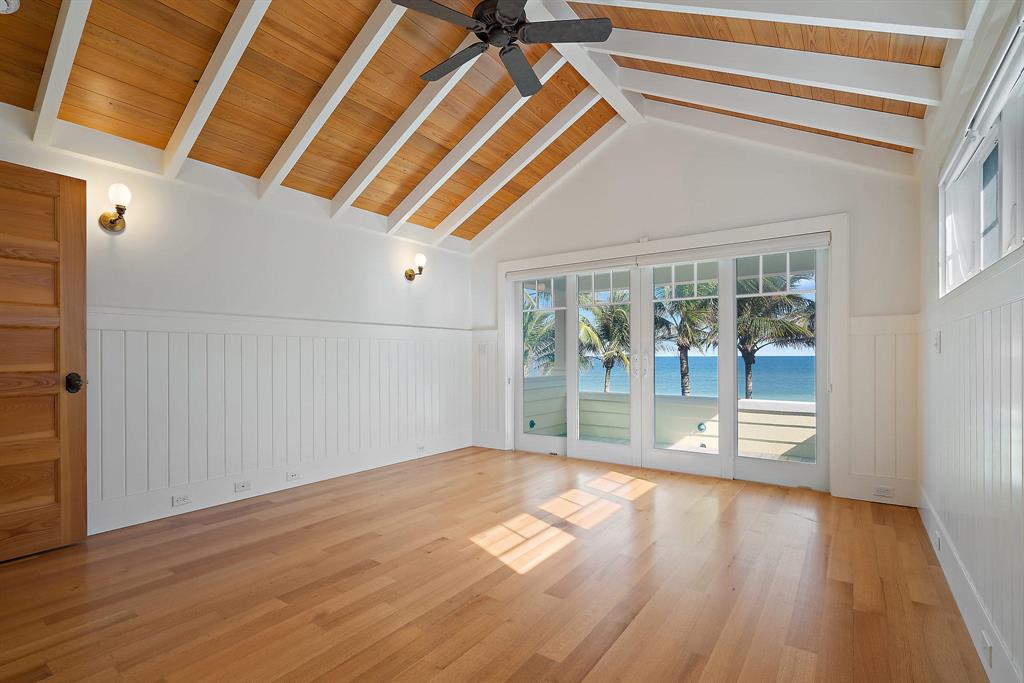 JUPITER ISLAND - Residential