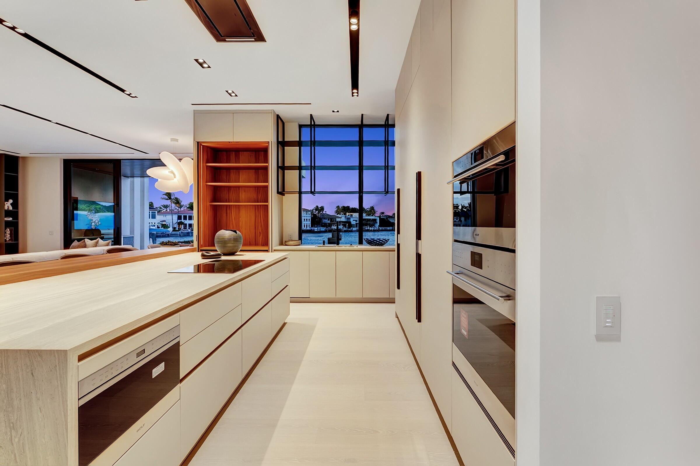 SUN AND SURF CLUB COMMUNITY - Residential