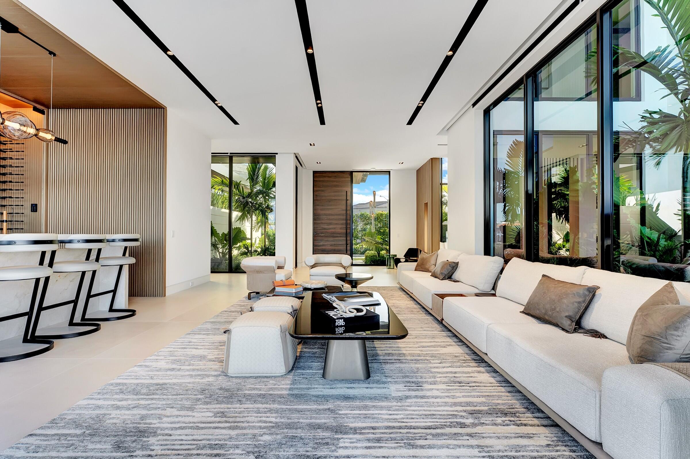 SUN AND SURF CLUB COMMUNITY - Residential