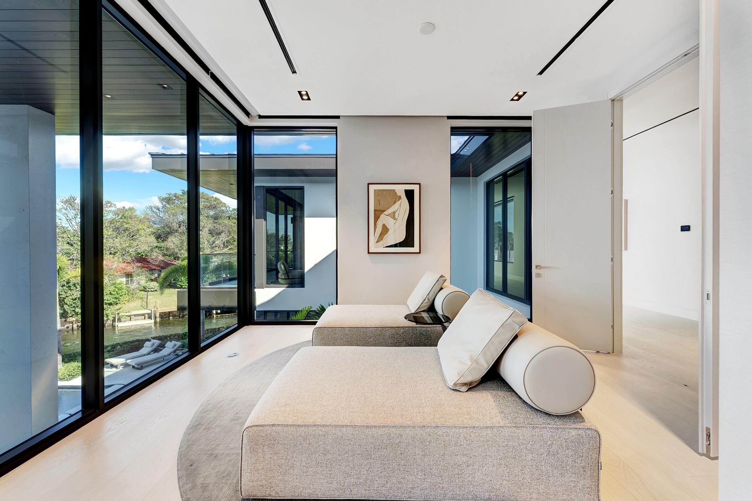 SUN AND SURF CLUB COMMUNITY - Residential