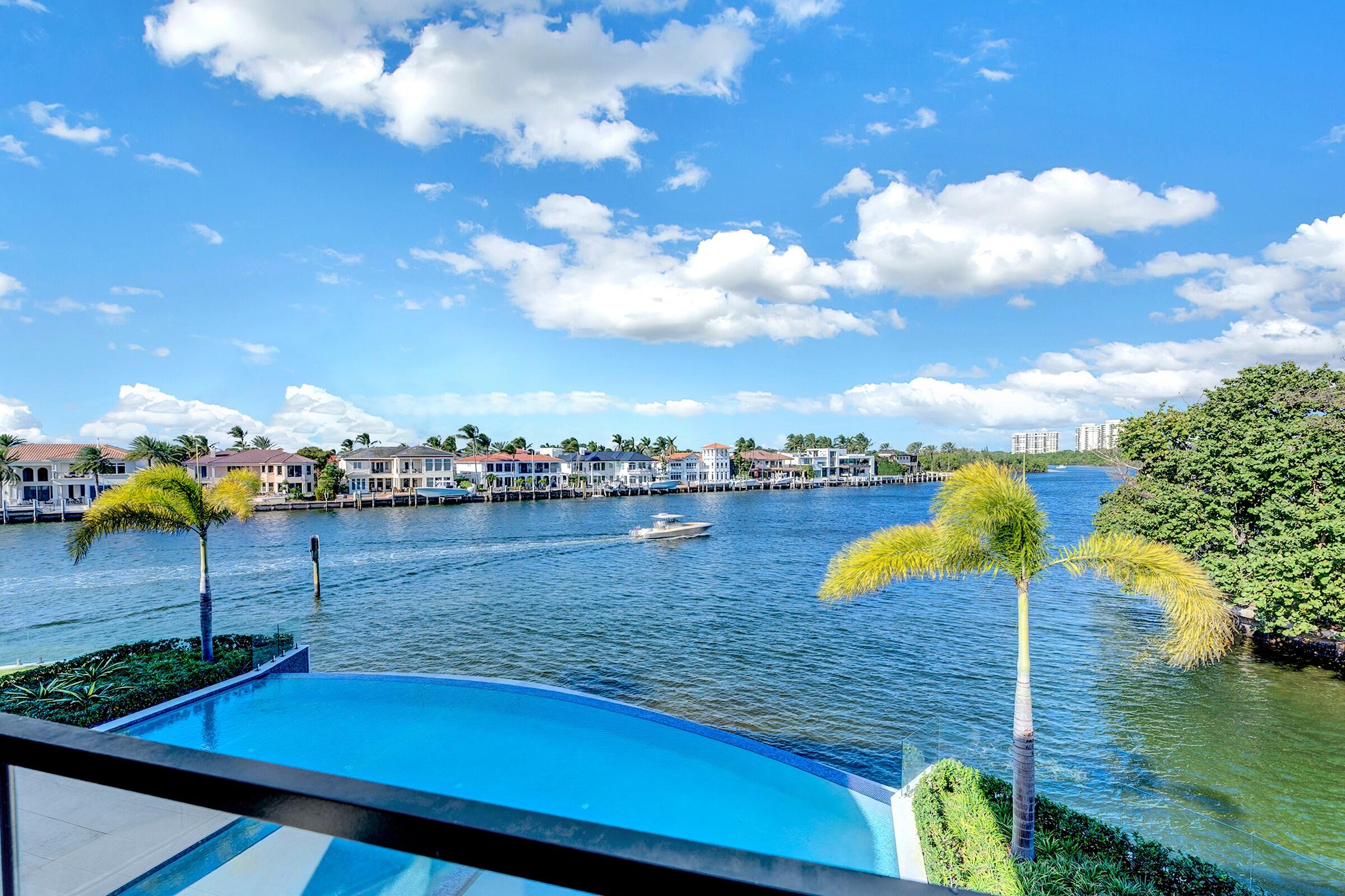 SUN AND SURF CLUB COMMUNITY - Residential