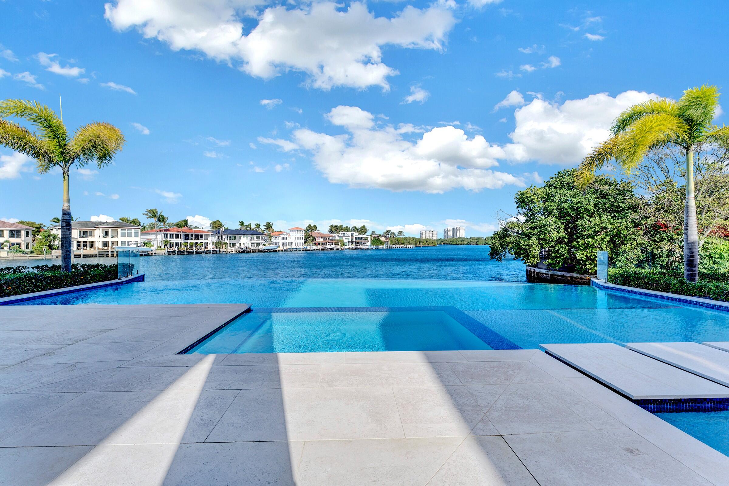 SUN AND SURF CLUB COMMUNITY - Residential