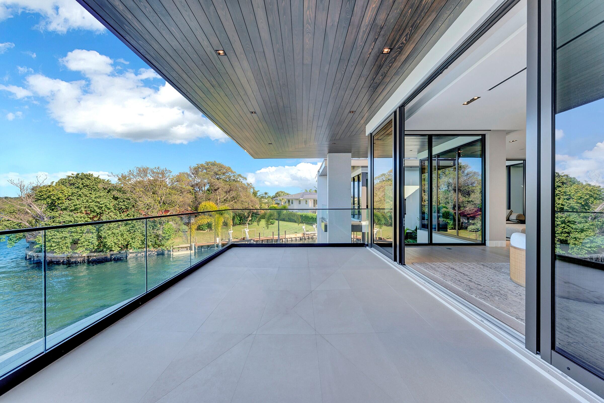 SUN AND SURF CLUB COMMUNITY - Residential