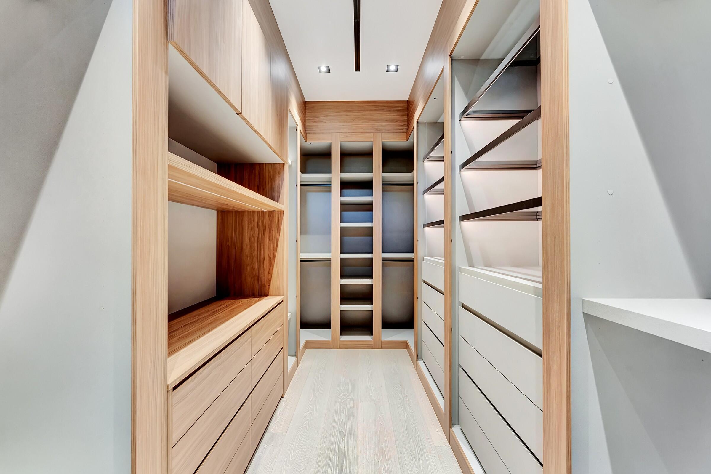 SUN AND SURF CLUB COMMUNITY - Residential