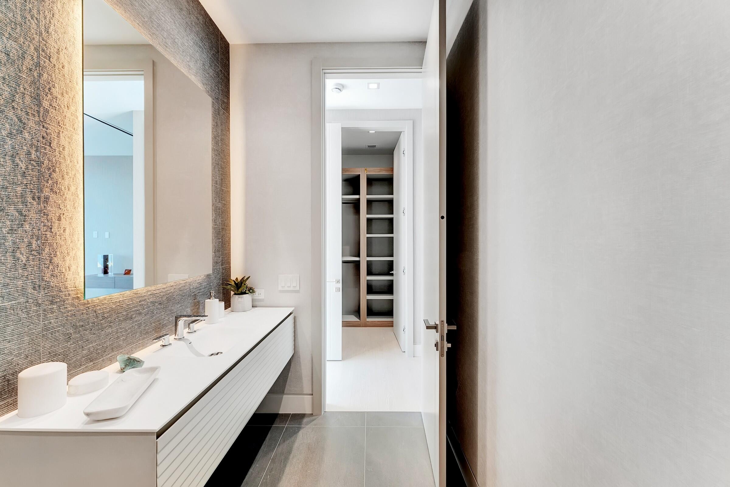 SUN AND SURF CLUB COMMUNITY - Residential