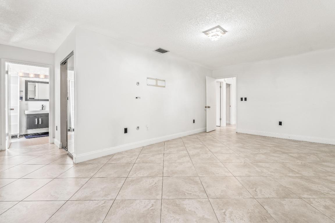 NEW RIVER ESTATES SEC 11 - Residential