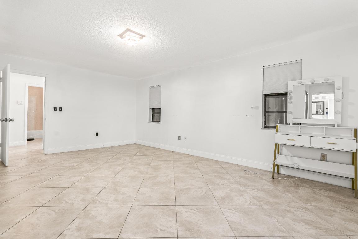 NEW RIVER ESTATES SEC 11 - Residential