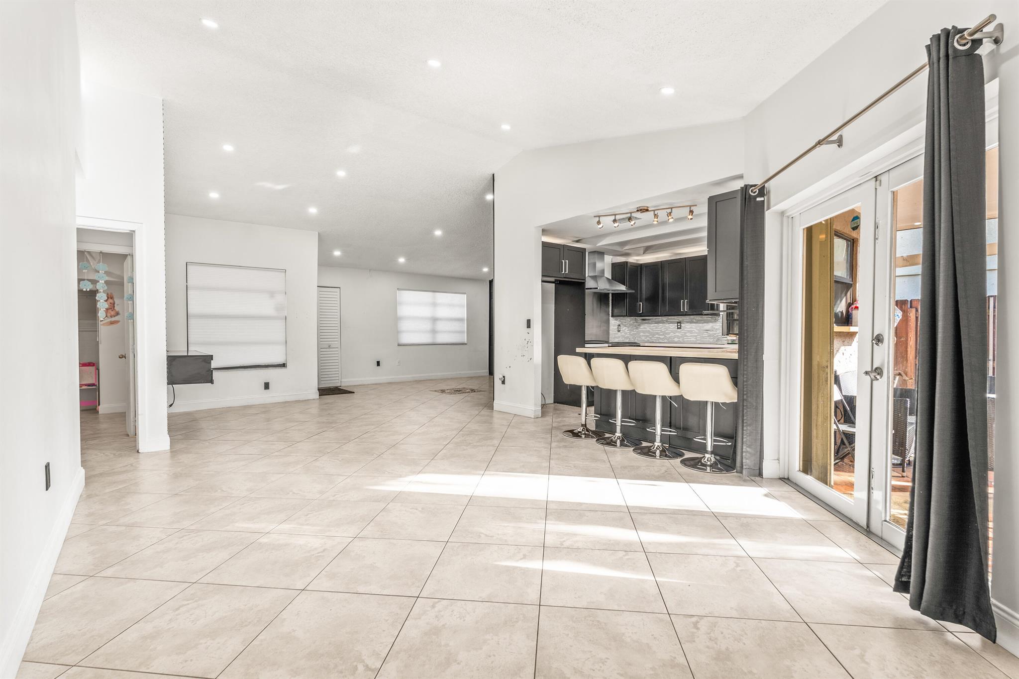 NEW RIVER ESTATES SEC 11 - Residential