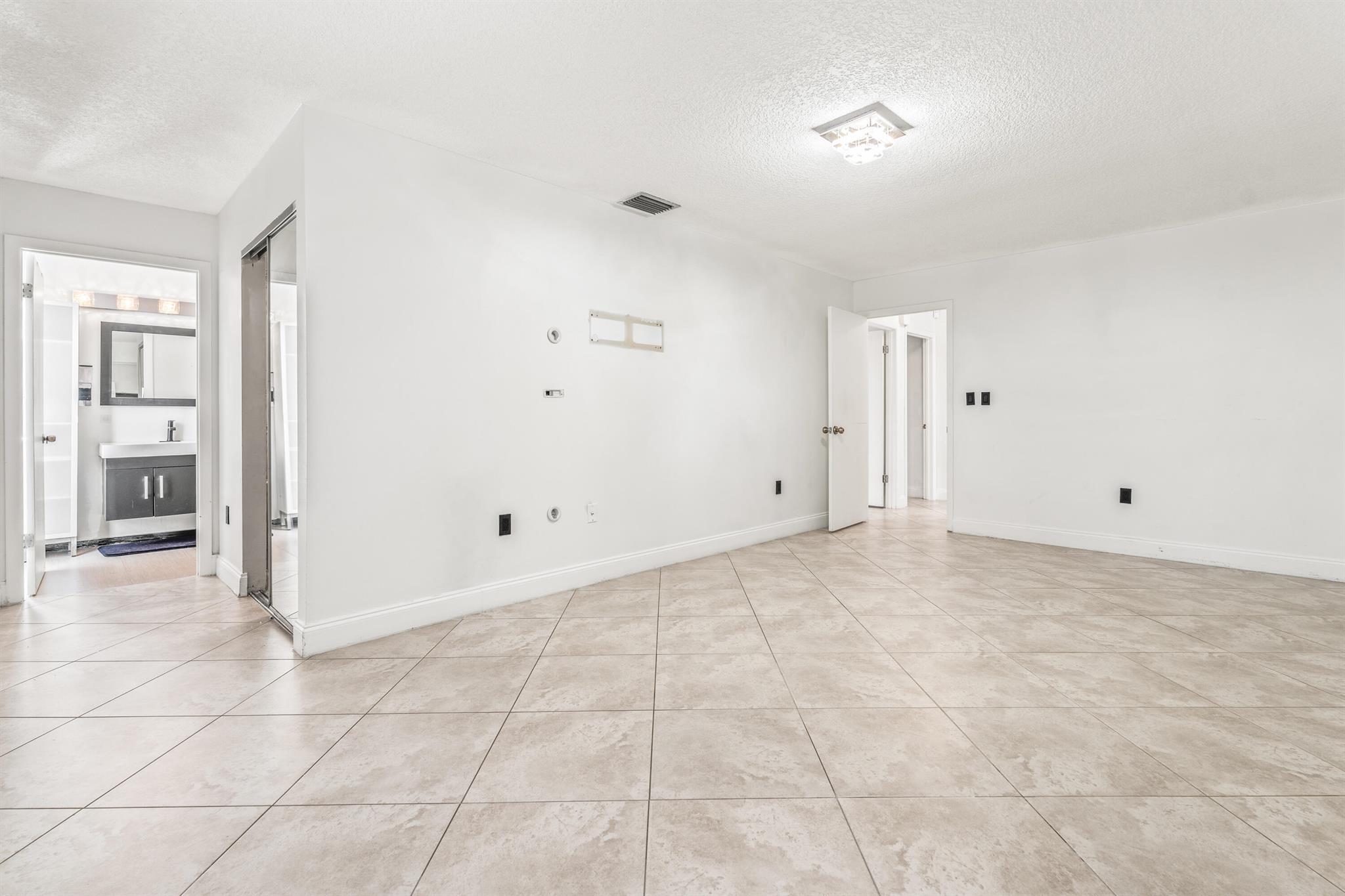 NEW RIVER ESTATES SEC 11 - Residential