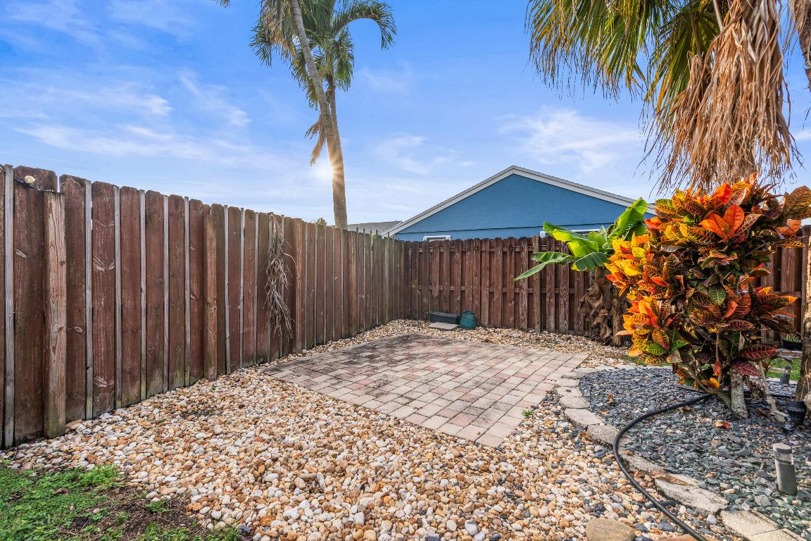 NEW RIVER ESTATES SEC 11 - Residential