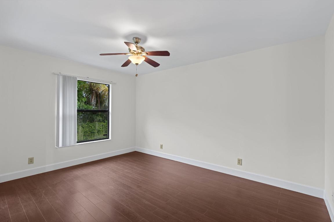 PARK AT WINDWOOD CONDO - Residential Lease