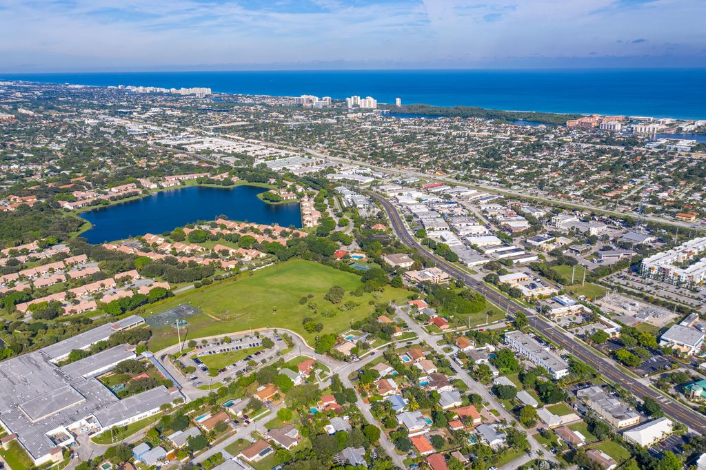 Photo of 3139 Millwood Terrace #M225, Boca Raton, FL 33431 (MLS # R11152882)