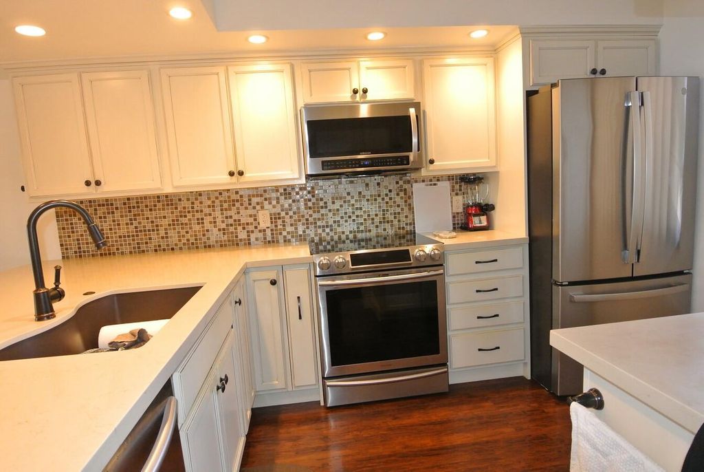 Photo of 1501 Marina Isle 203 Way #203, Jupiter, FL 33477 (MLS # R11100693)