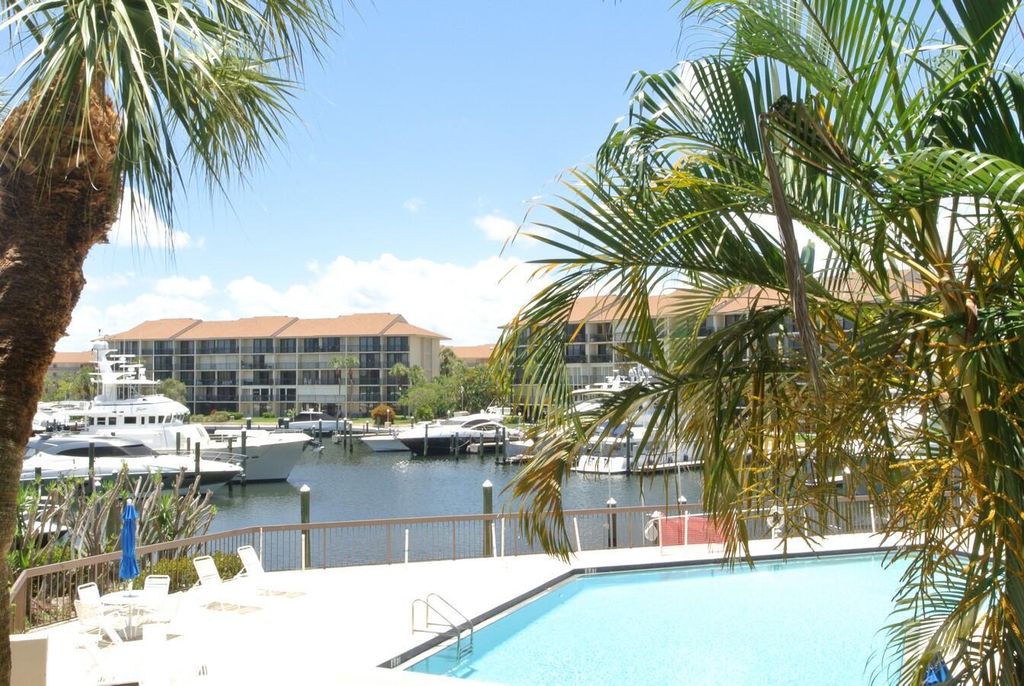 Photo of 1501 Marina Isle 203 Way #203, Jupiter, FL 33477 (MLS # R11100693)