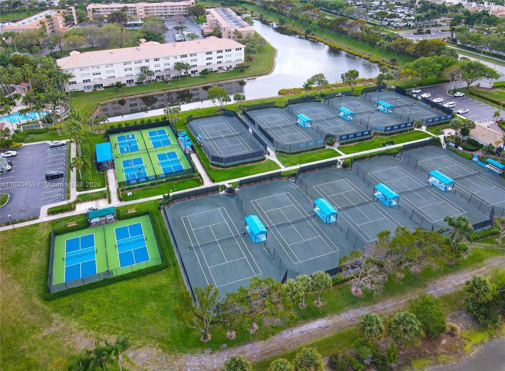 REGAL SHORES CONDO - Residential