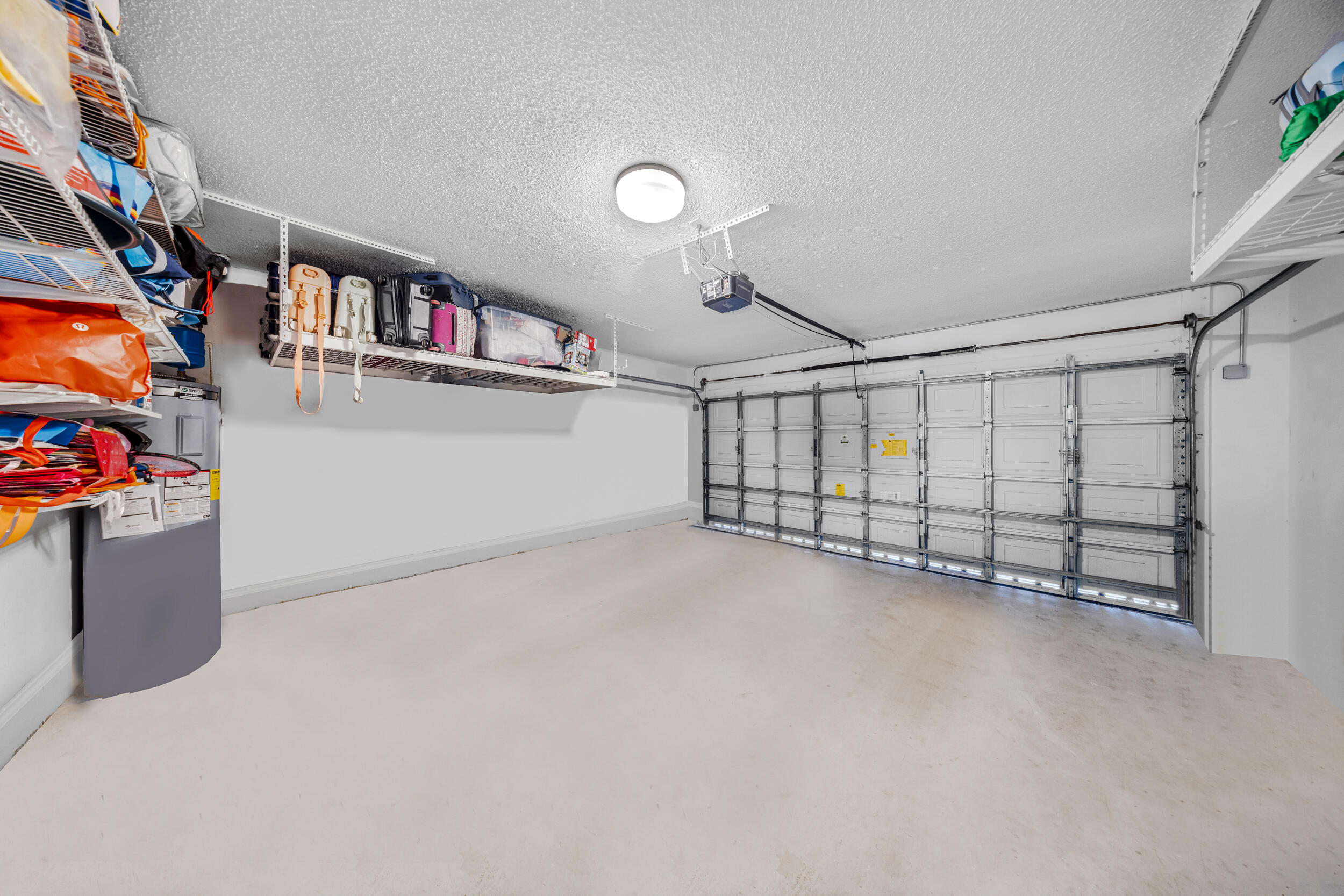 PALM AIRE OAKS COURSE ESTATES - Residential