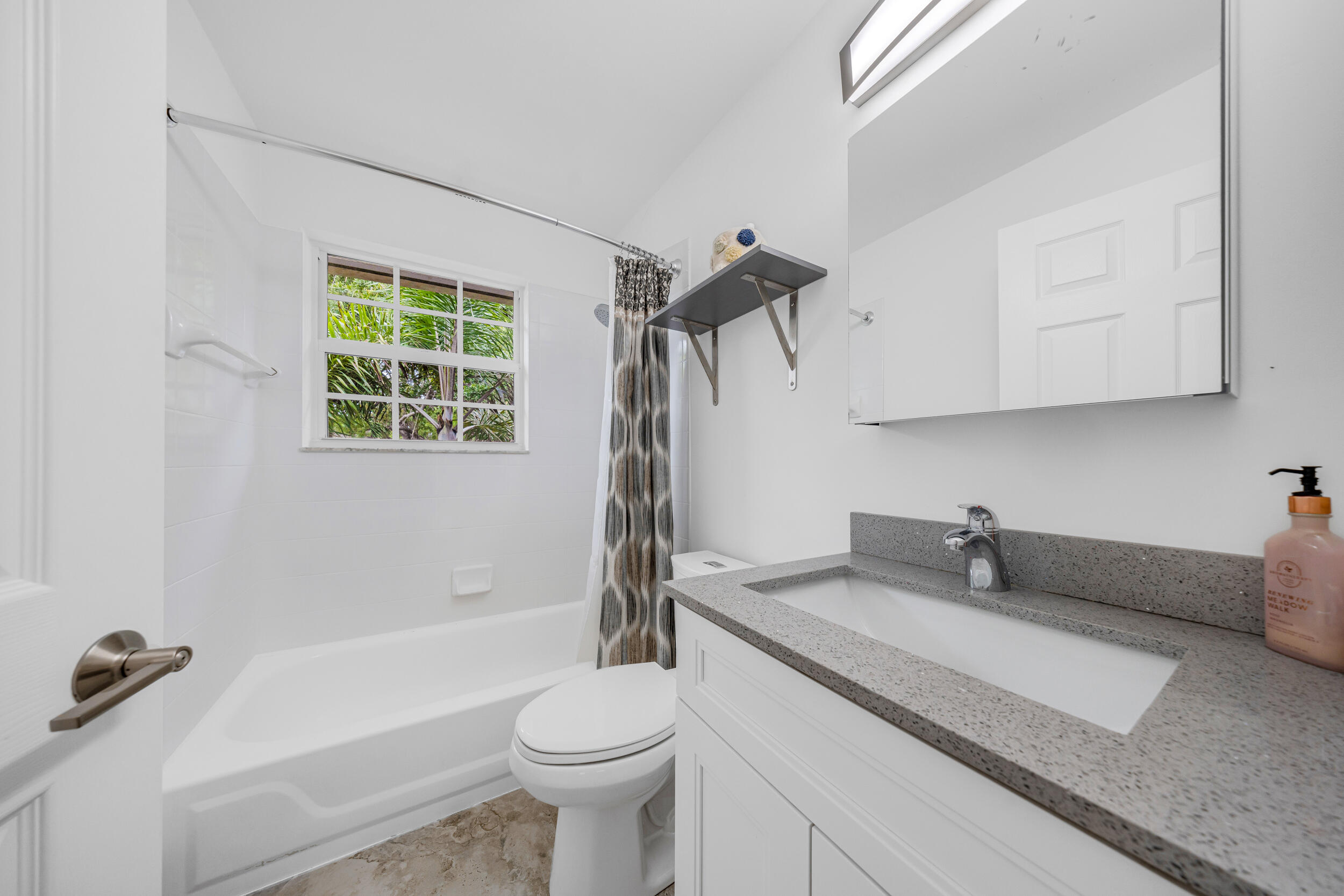 PALM AIRE OAKS COURSE ESTATES - Residential