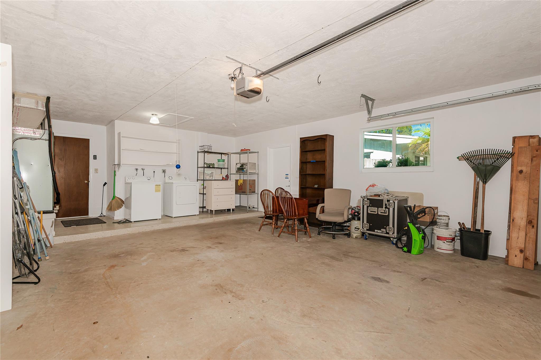 Pembroke Lakes - Residential