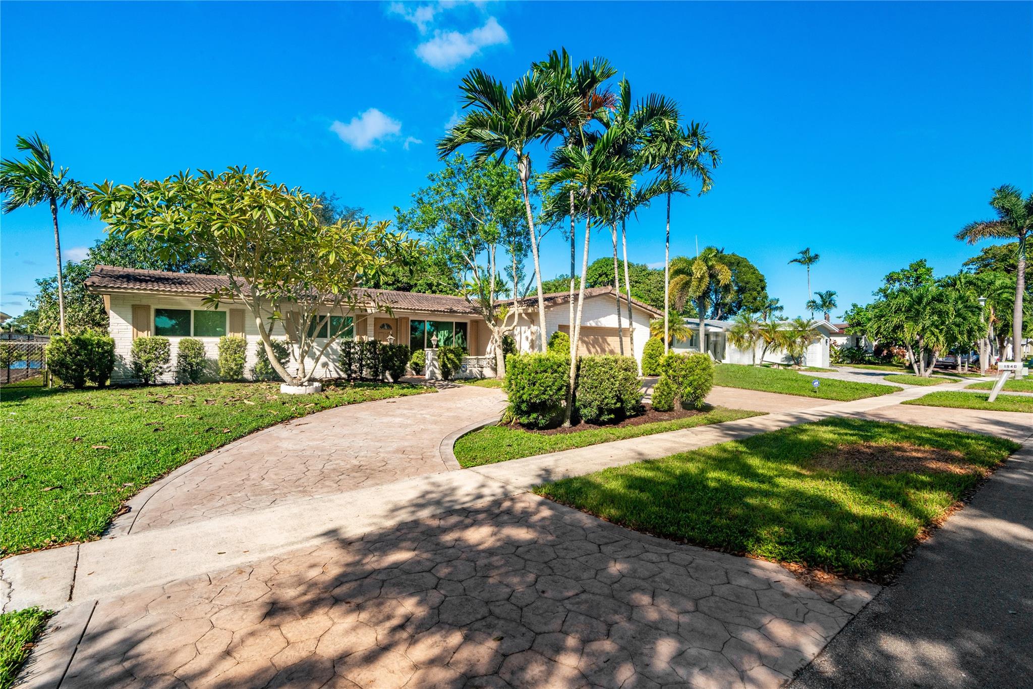 Pembroke Lakes - Residential