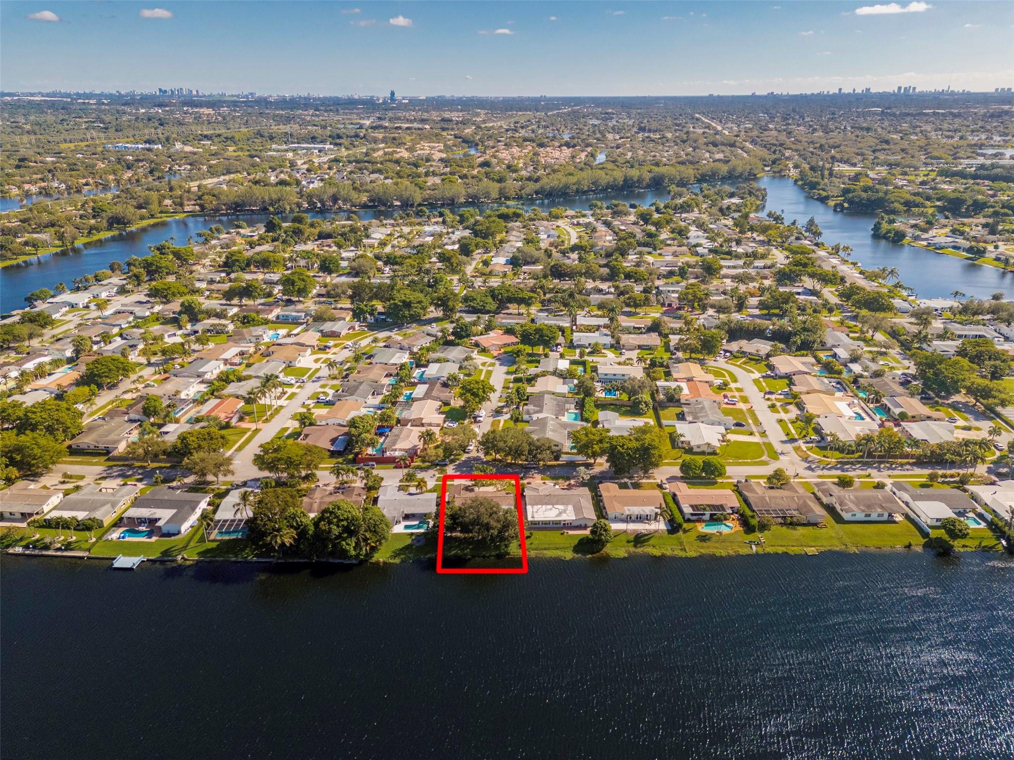 Pembroke Lakes - Residential