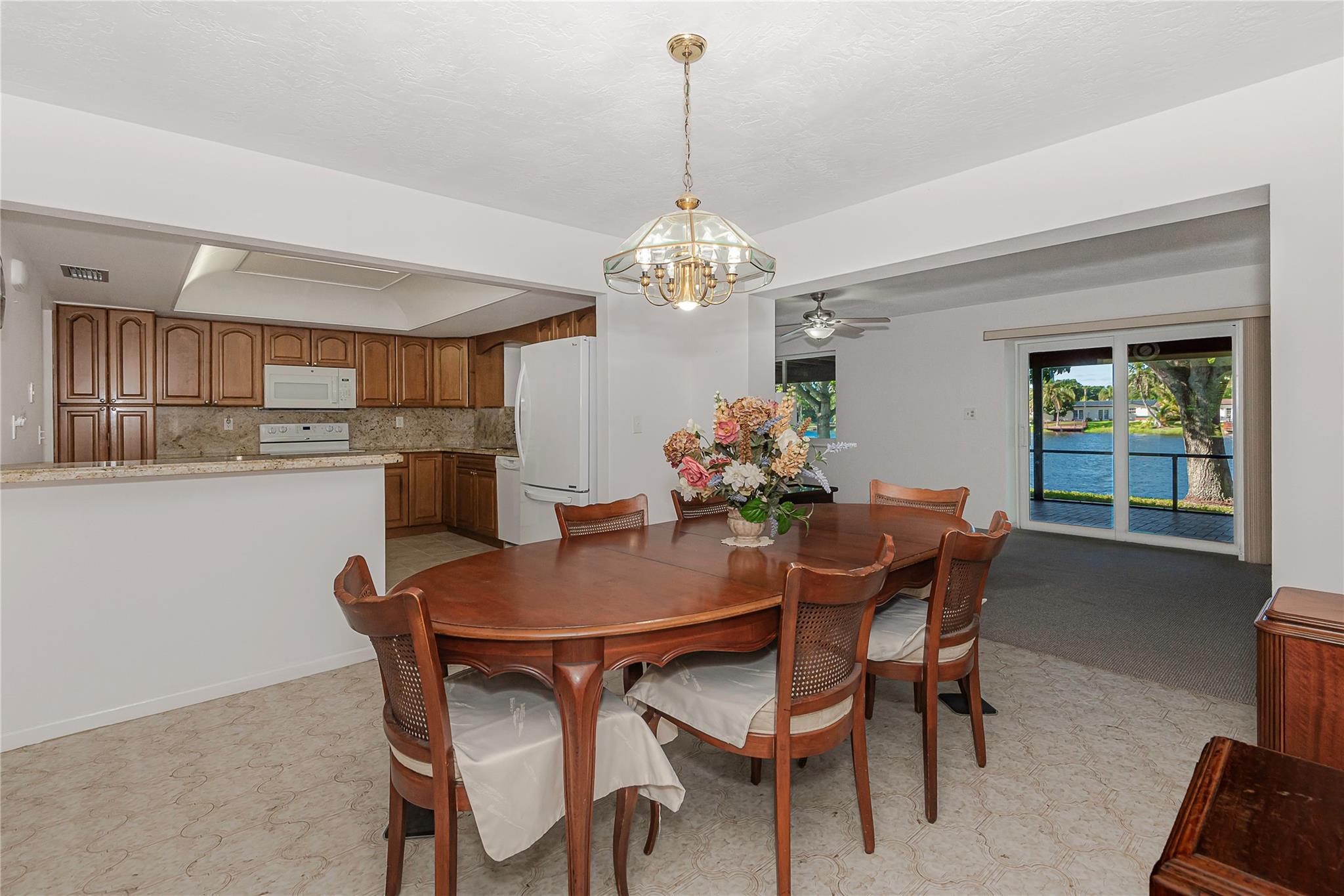 Pembroke Lakes - Residential