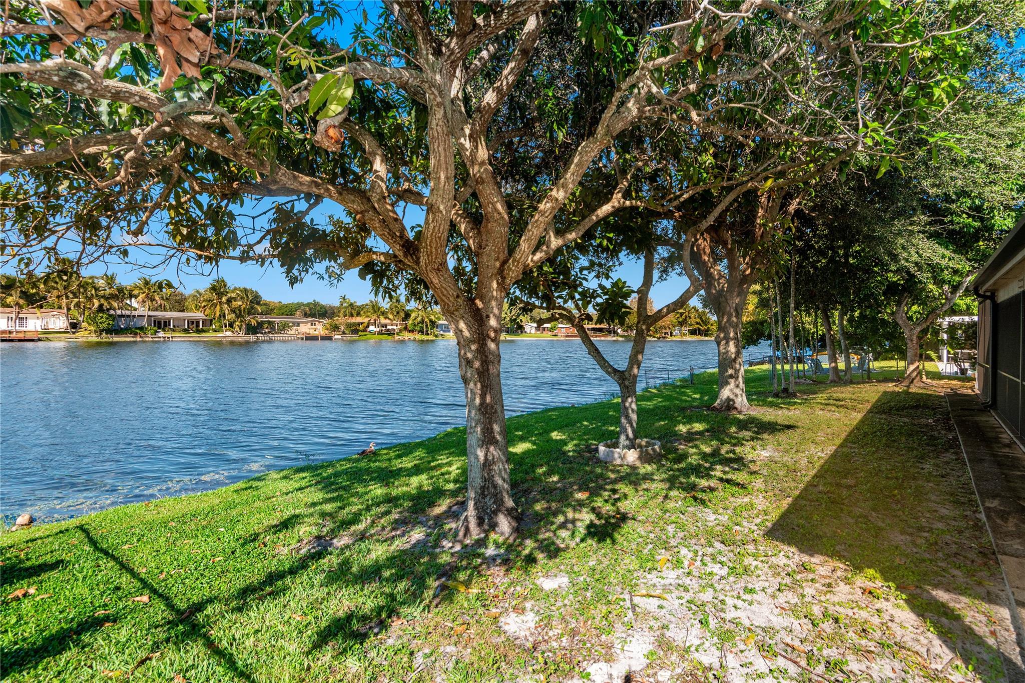 Pembroke Lakes - Residential