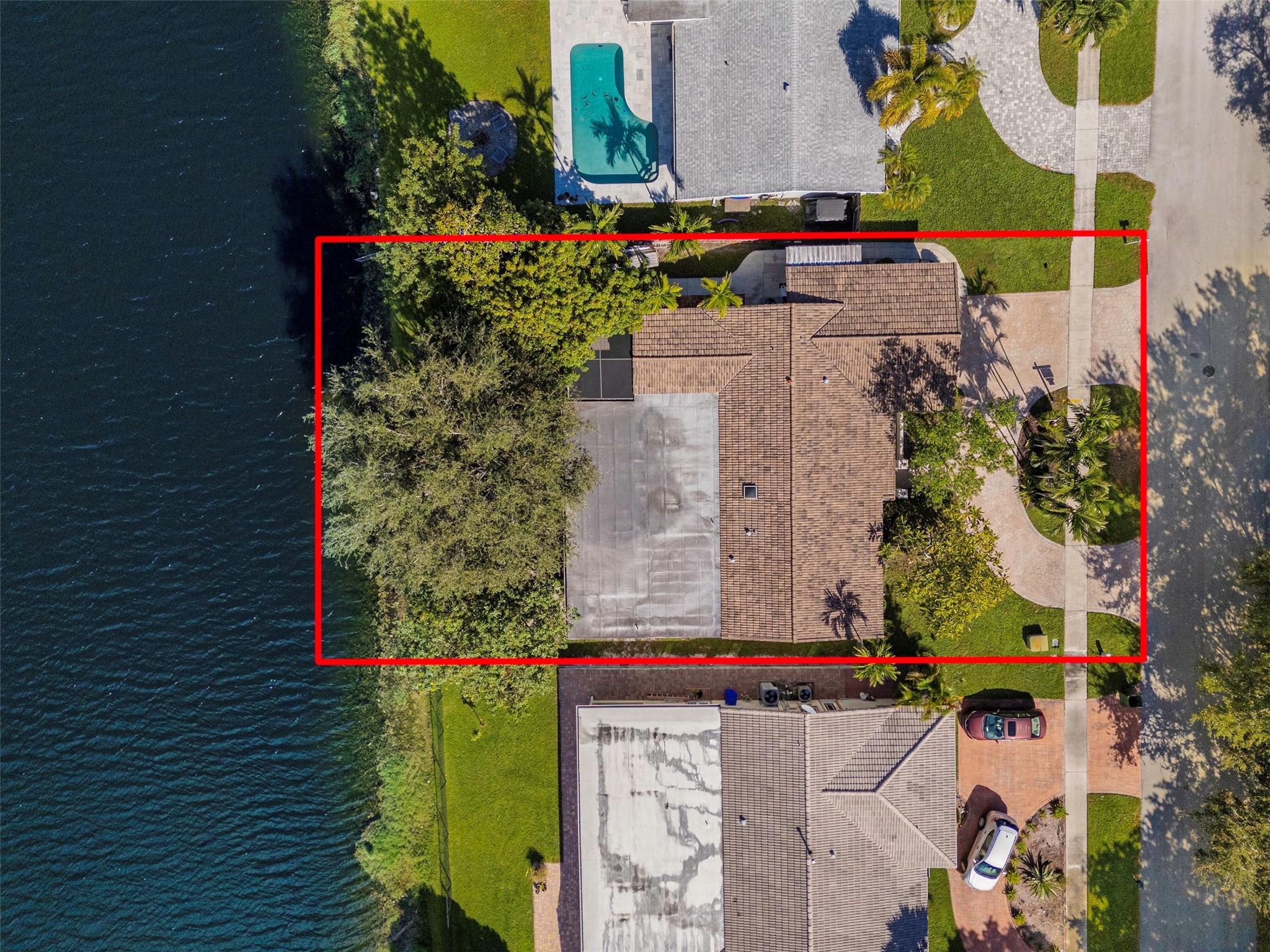 Pembroke Lakes - Residential