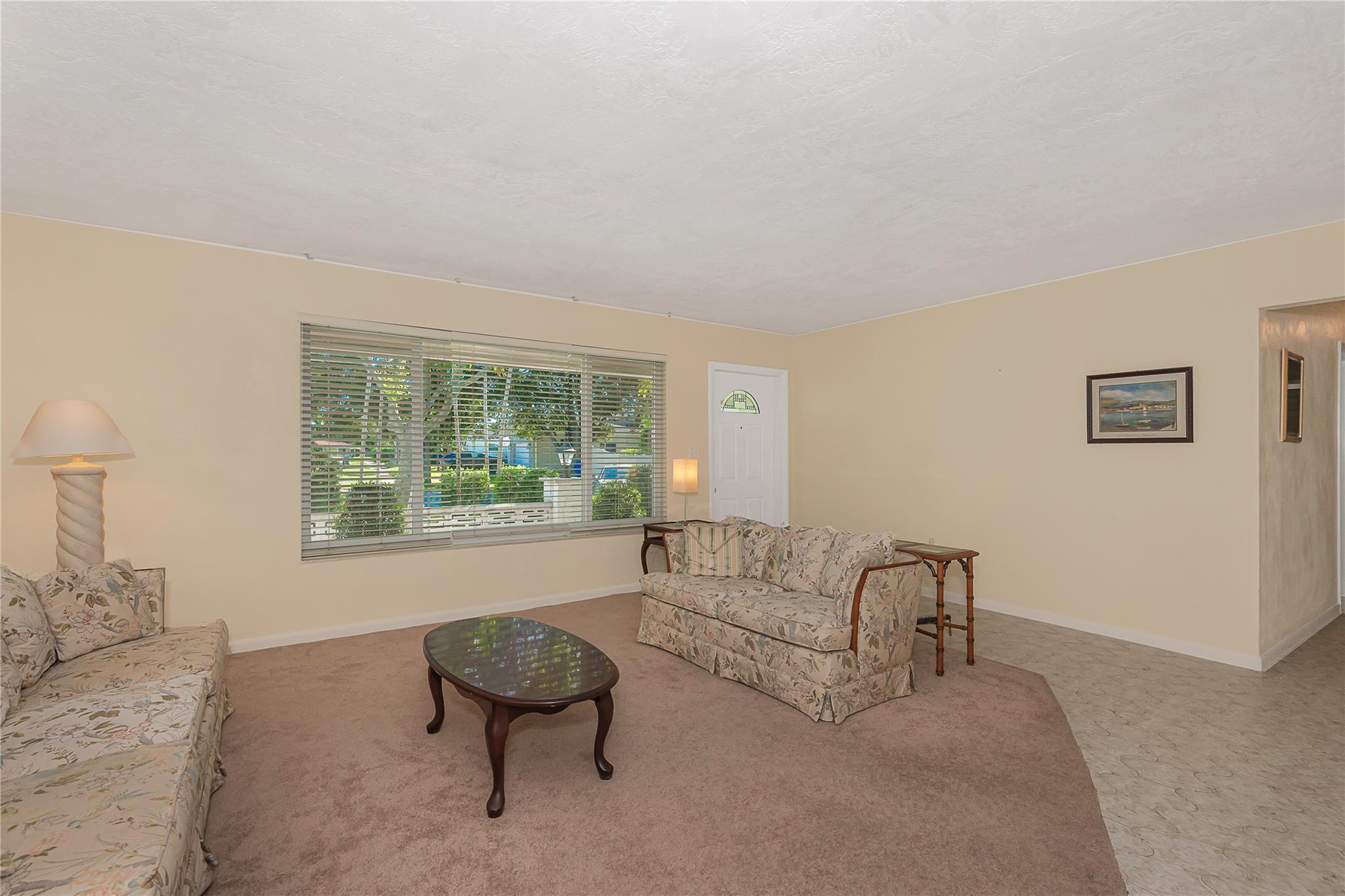 Pembroke Lakes - Residential