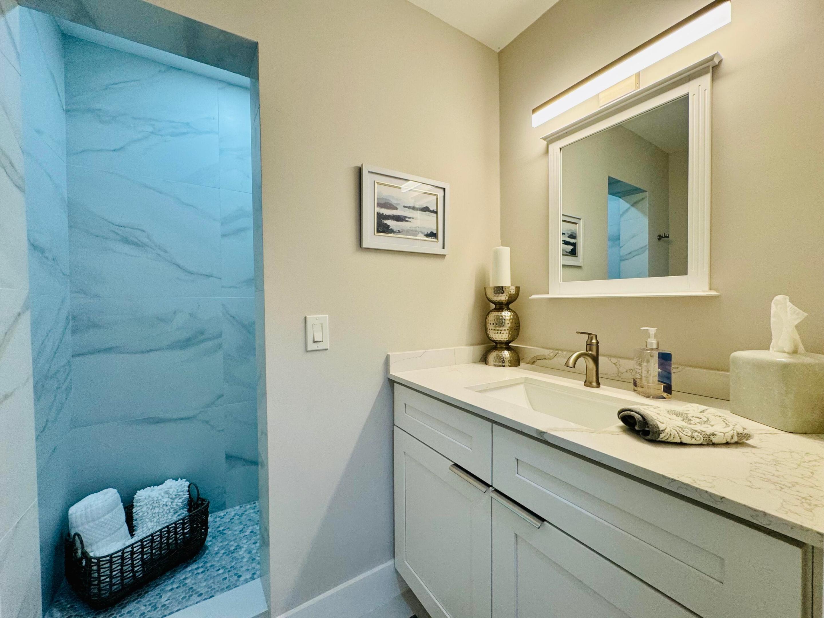 HAWTHORNE HOUSE CO-OP - Residential Lease