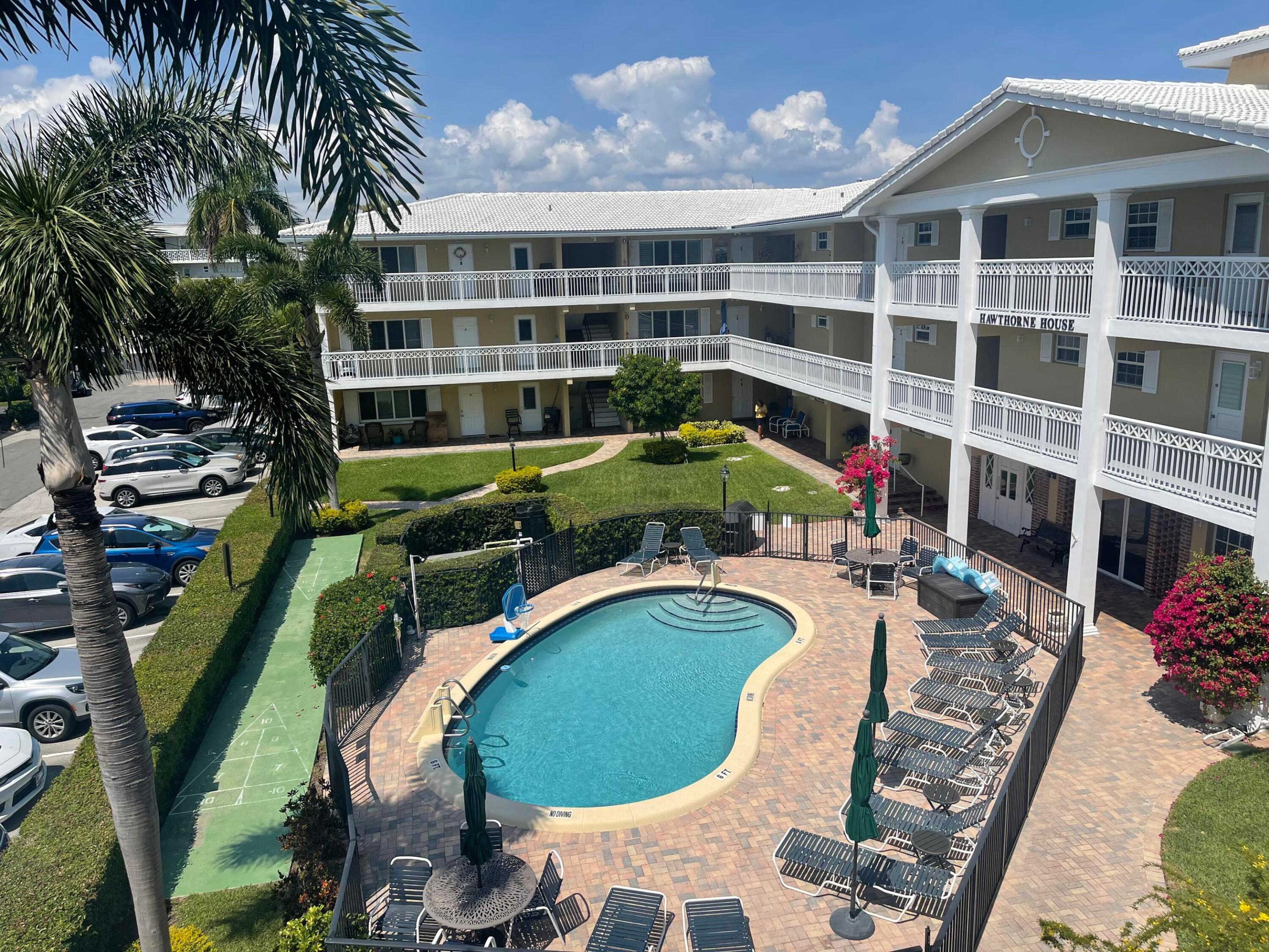 HAWTHORNE HOUSE CO-OP - Residential Lease