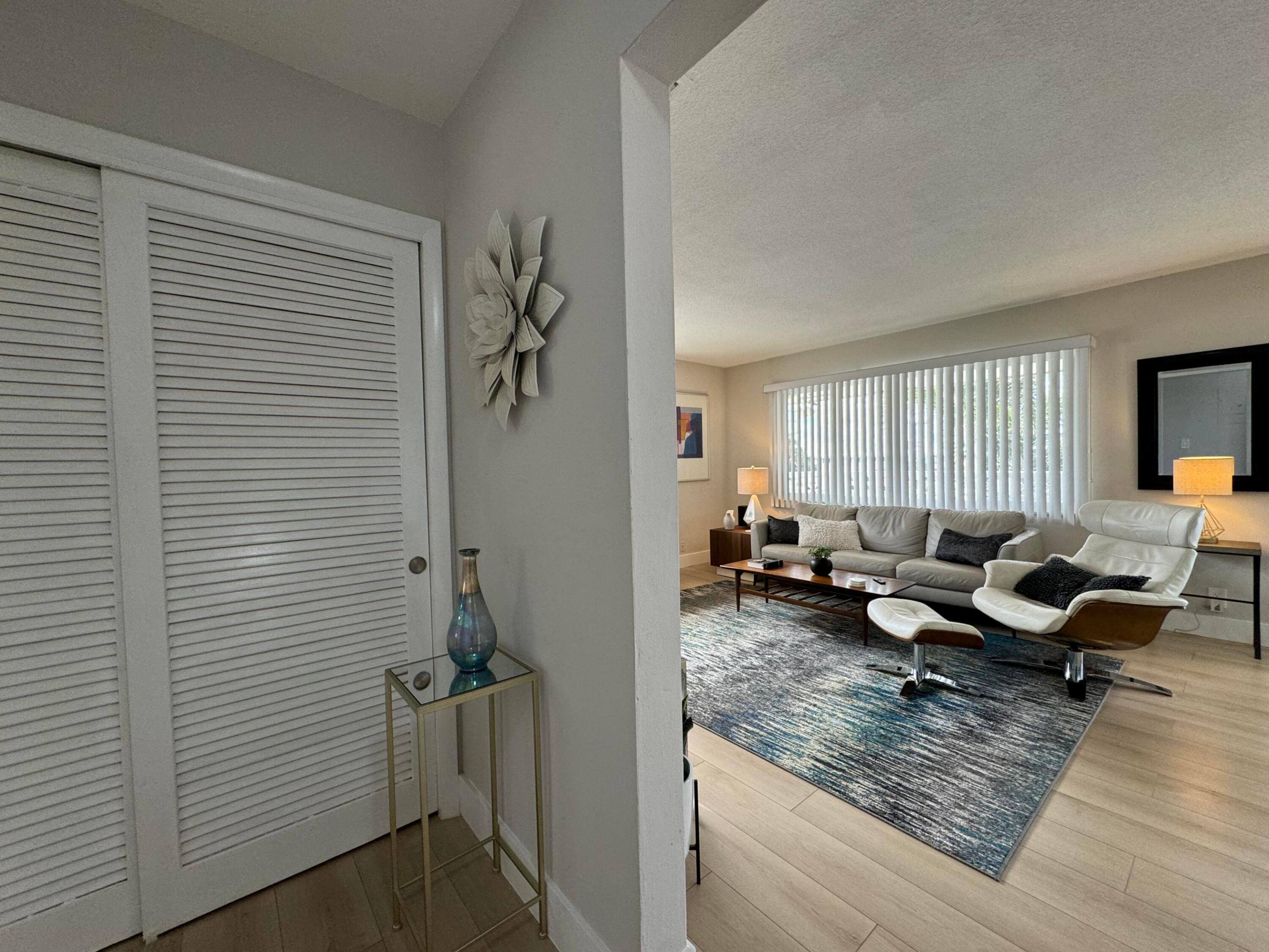 HAWTHORNE HOUSE CO-OP - Residential Lease