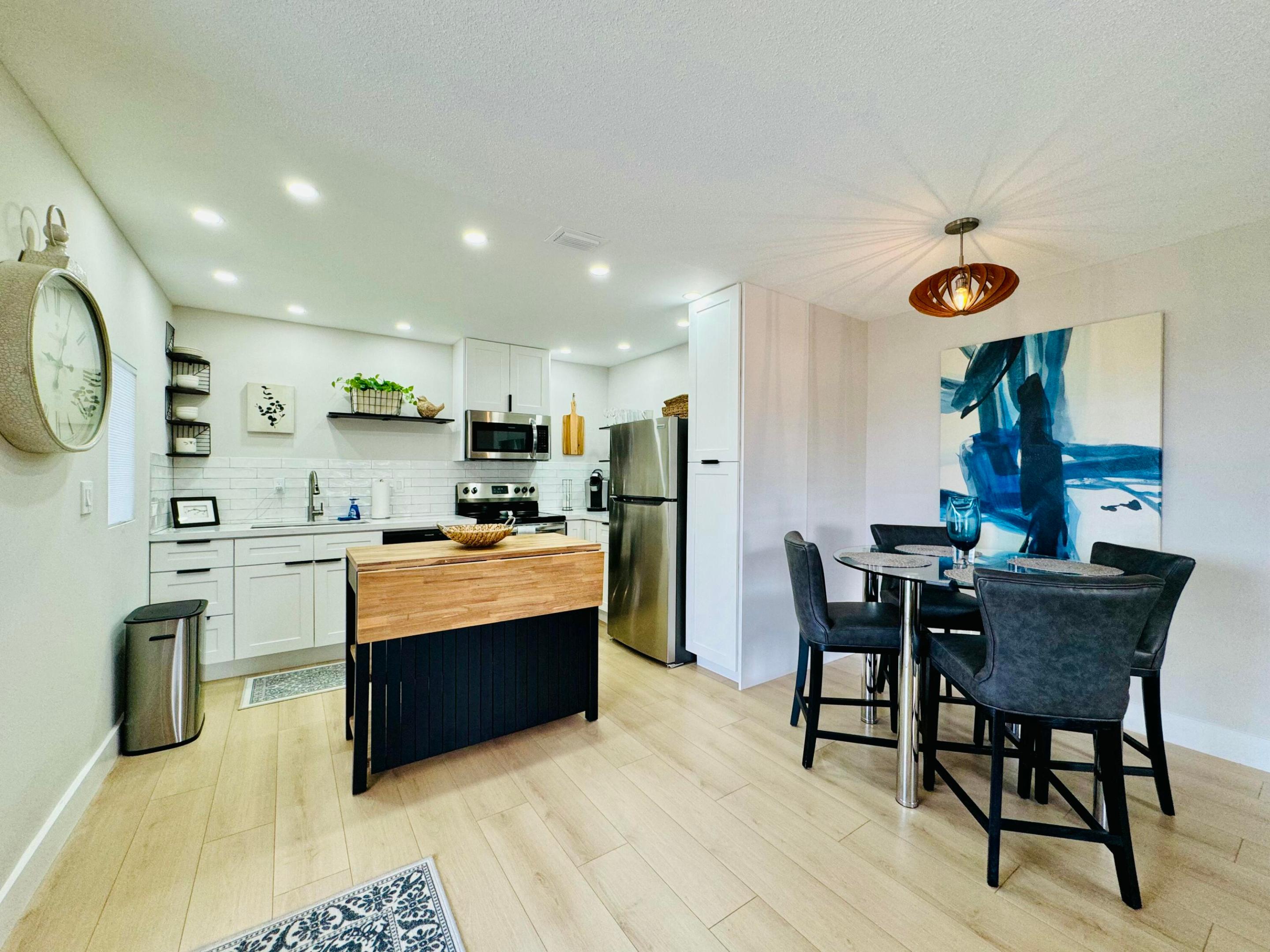 HAWTHORNE HOUSE CO-OP - Residential Lease