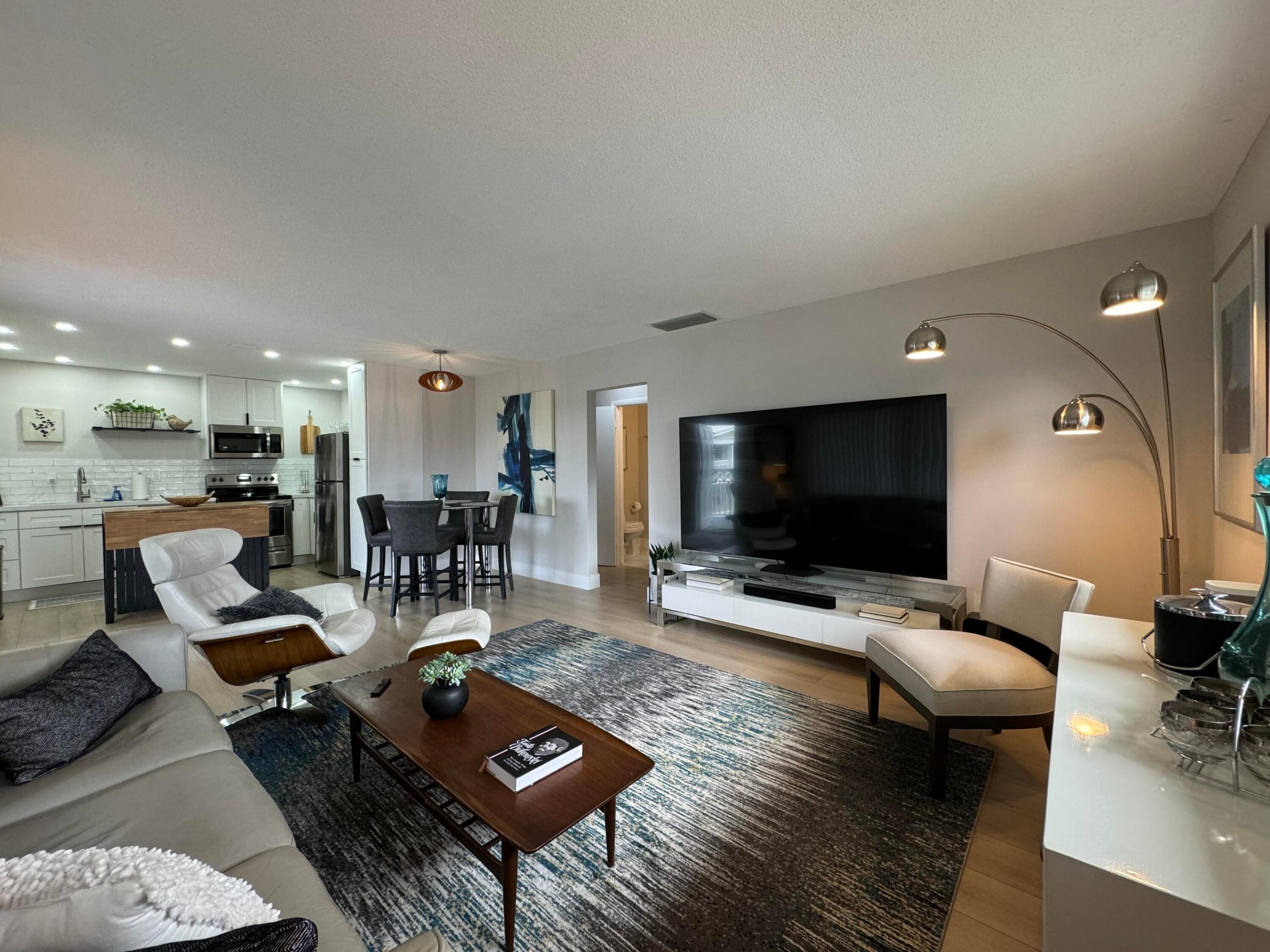 HAWTHORNE HOUSE CO-OP - Residential Lease