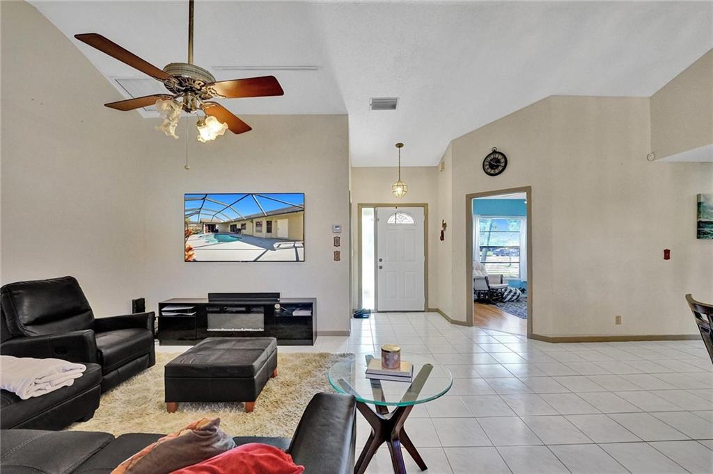 Meadows 300 01 - Residential