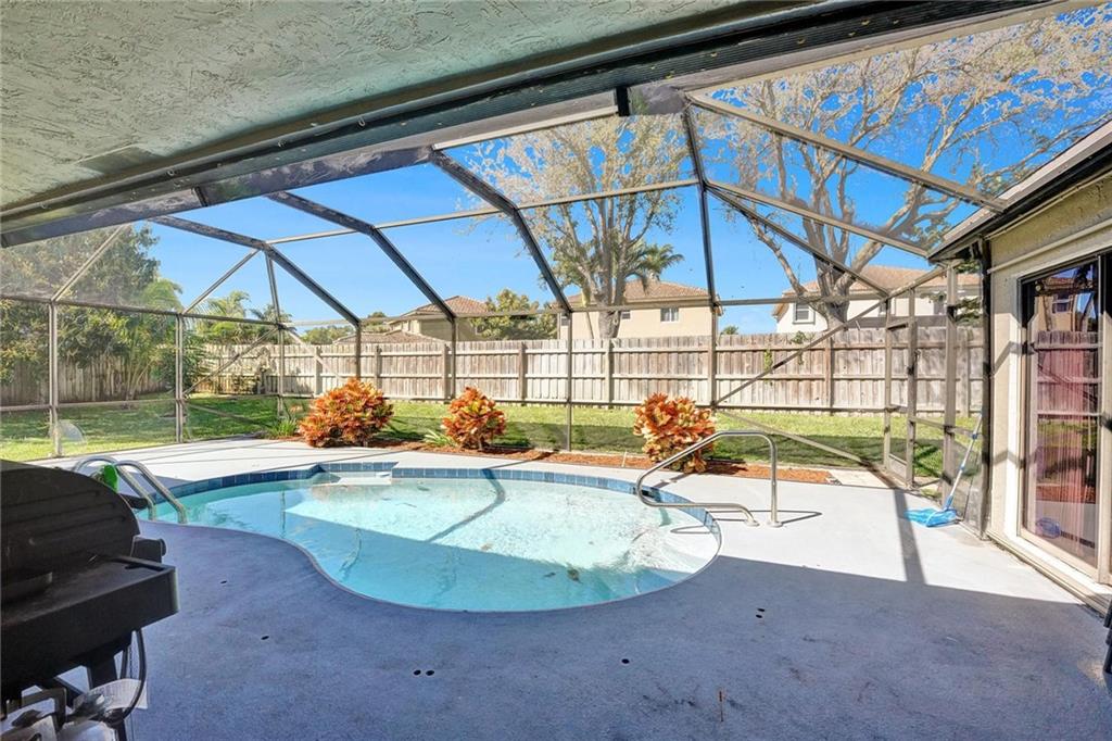 Meadows 300 01 - Residential